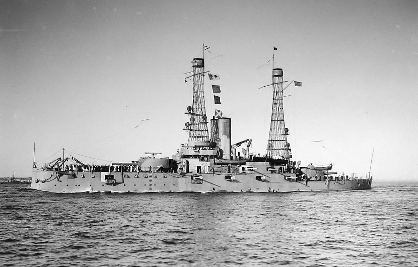 USS Illinois 