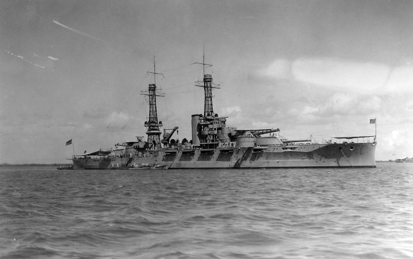 USS Oklahoma 