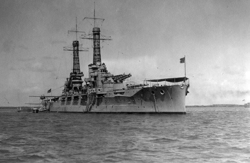 USS Oklahoma 