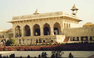 Anguri Bagh and Khas-Mahal