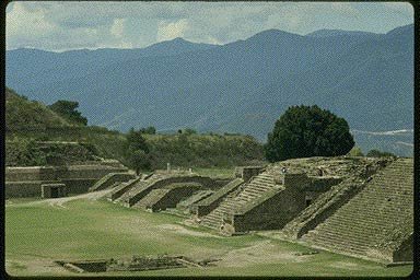 monte alban steps