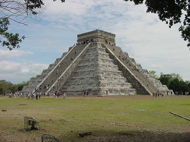 El Castillo