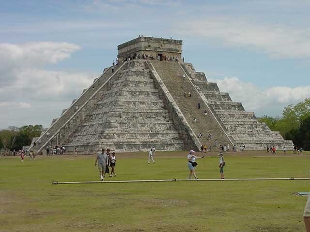 El Castillo