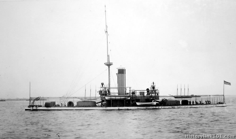 USS Miantonomah Side View