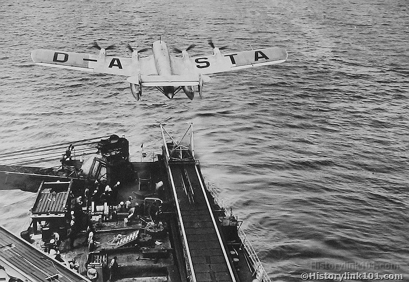 Ha-139 Catapults off of ship