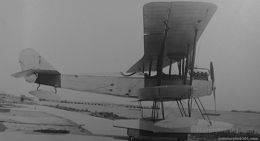 Standard Amphibious Bi-Plane 
