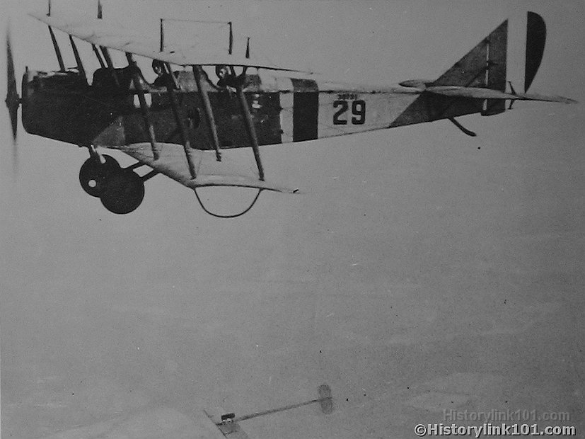 A trailing wing in flight
