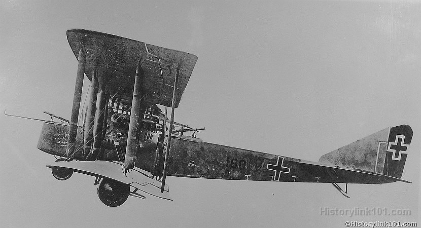 Fredrichshafen Twin Engine Biplane side view 
