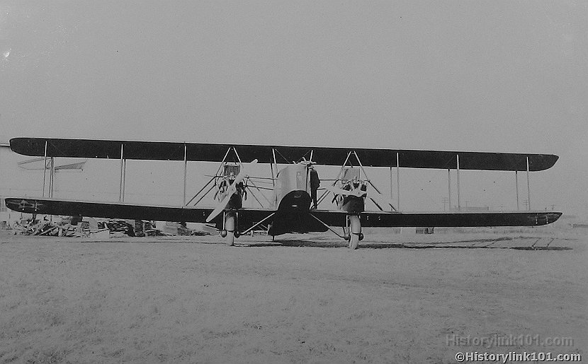 Martian Torpedo Airplane a-5713 plane 