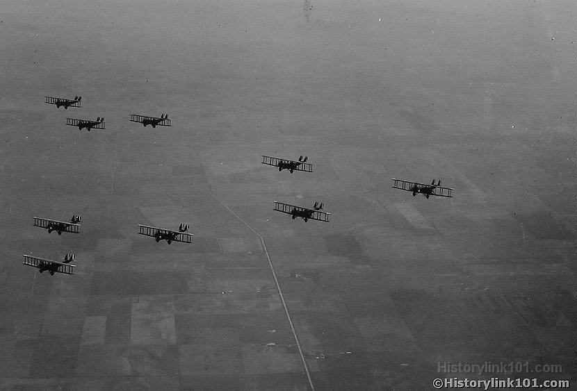 Martian Bombers in formation 