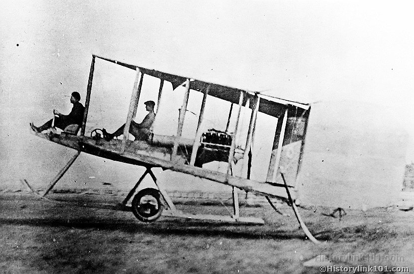 Early Airplane - Description unknown