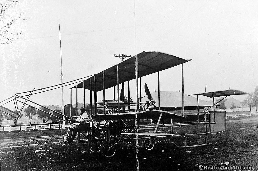 Early Airplane - Description unknown