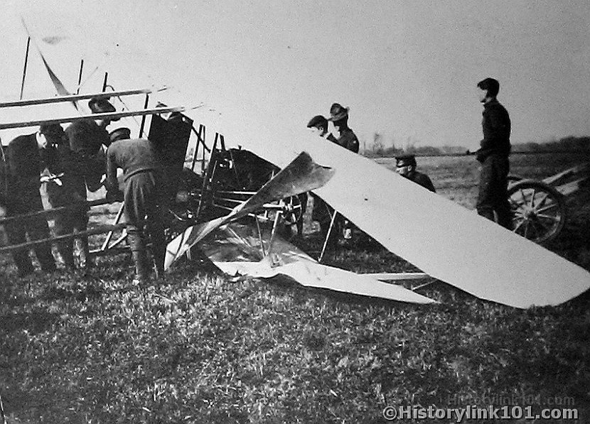 Wreck of Wright Type C airplane College Park MD 1912 