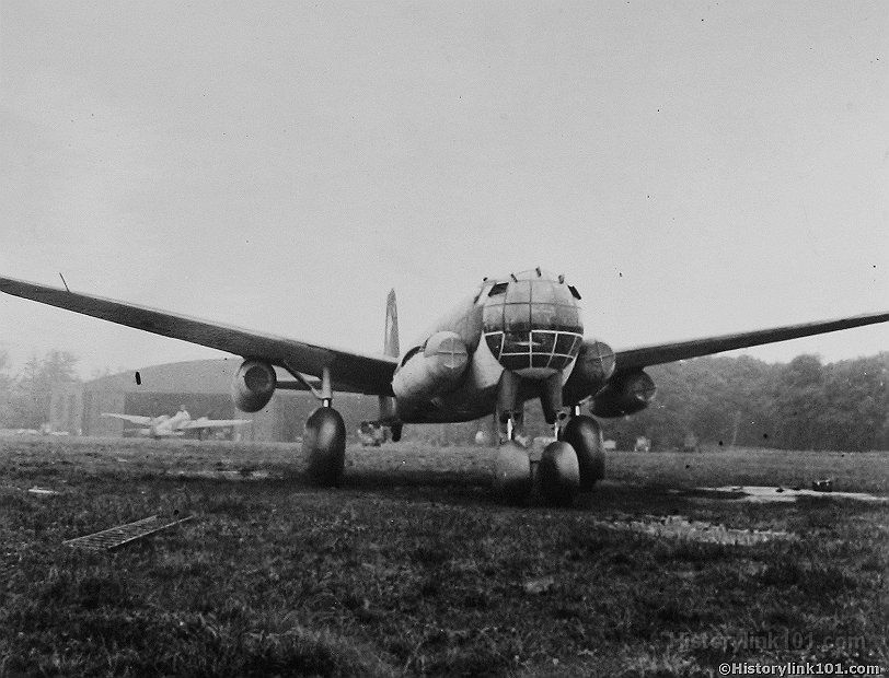 Junkers JU 287 3/4 front view