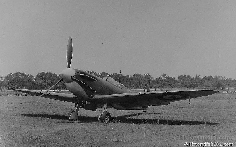Supermarine Spitfire front 