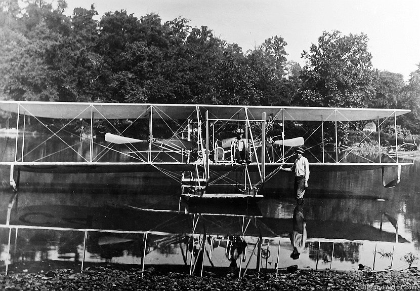 Wright single step pontoon