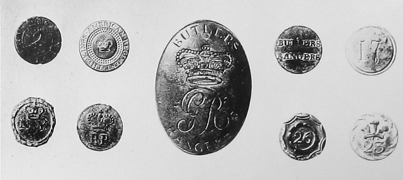 Various buttons of British Regiments
