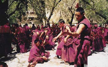 monks from tibet