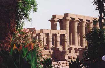 luxor columns