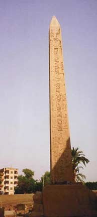 obliesk at luxor
