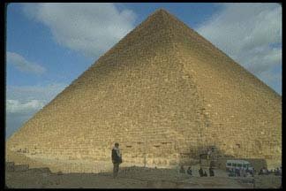 pyramid of khufu