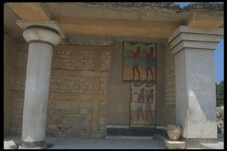 picture of minoan palace knossus