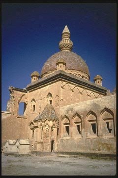 ishak pasha palace