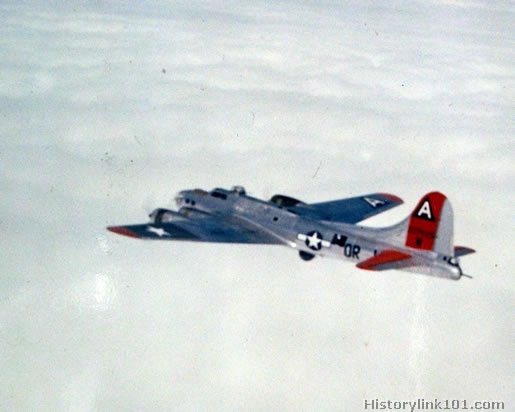 Royalty Free Pictures B-17 Bomber
