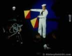 13353.jpg (25kb)
