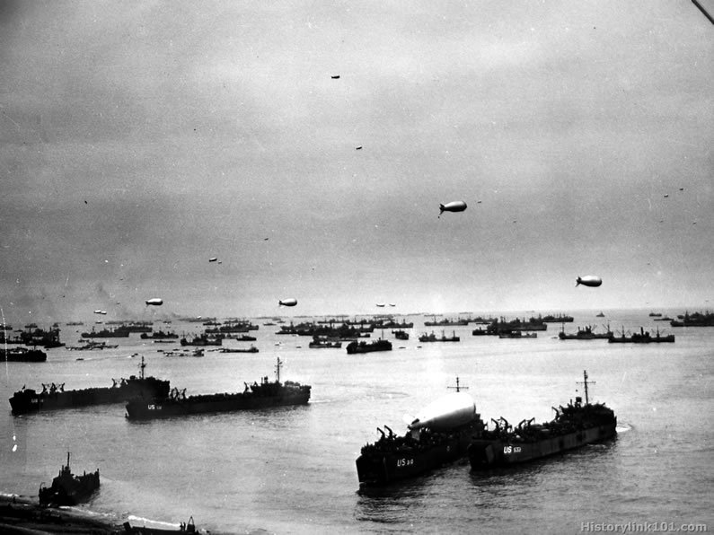 Royalty Free Picture of D-Day, Invasion of Normandy, Pictures of landing on the Beaches