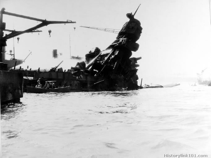 Royalty Free Picture of Attack on Pearl Harbor