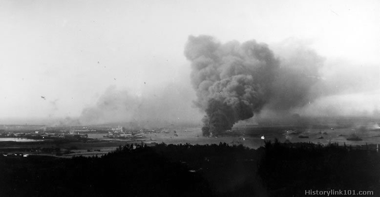 Royalty Free Picture of Attack on Pearl Harbor