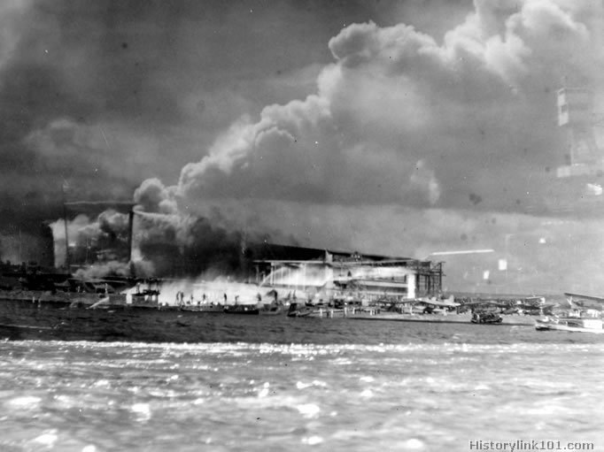 Royalty Free Picture of Attack on Pearl Harbor