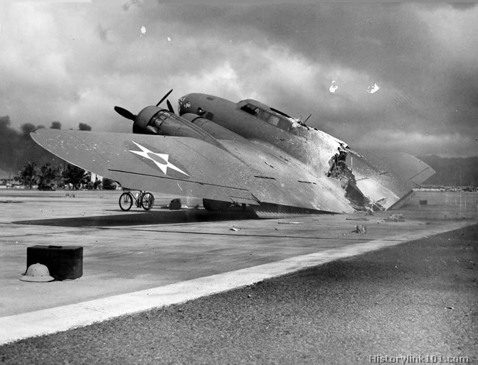 Royalty Free Picture of Attack on Pearl Harbor