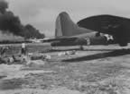 PIPictures of attacks on airfields around Pearl Harbor 