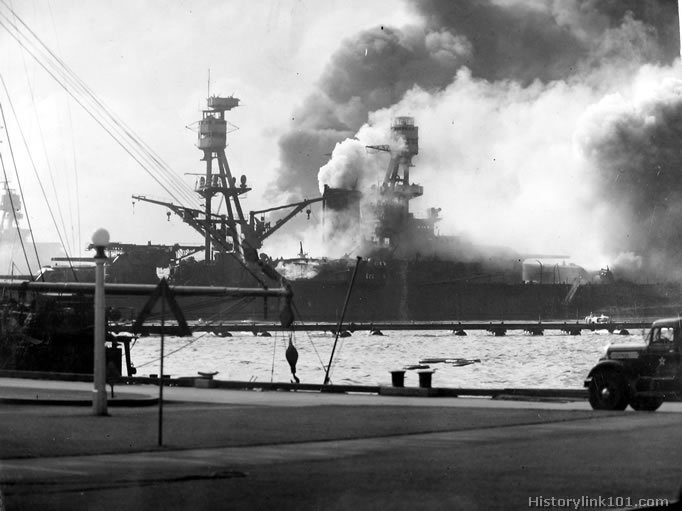 Royalty Free Picture of Attack on Pearl Harbor