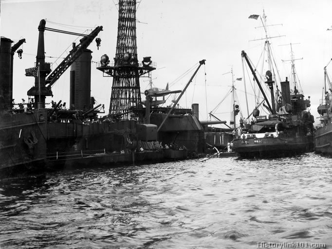 Royalty Free Picture of Attack on Pearl Harbor