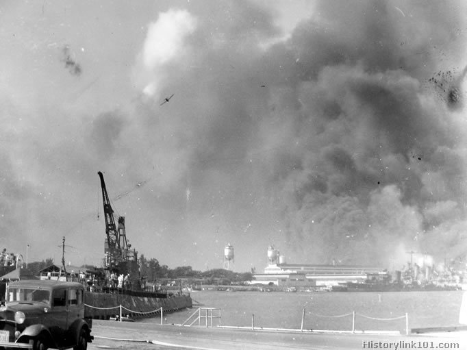 Royalty Free Picture of Attack on Pearl Harbor