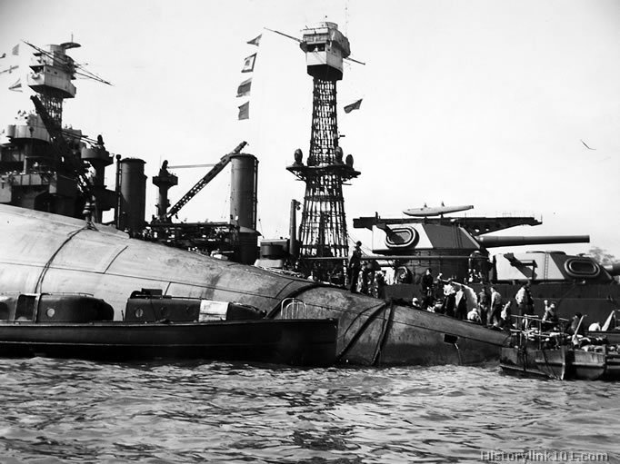 Royalty Free Picture of Attack on Pearl Harbor