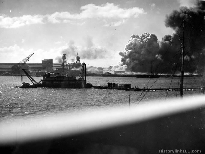 Royalty Free Picture of Attack on Pearl Harbor