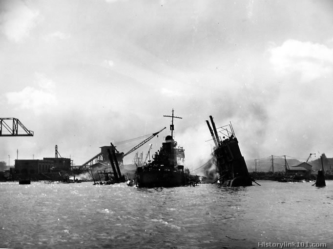 Royalty Free Picture of Attack on Pearl Harbor