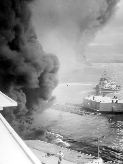 Royalty Free Picture of Attack on Pearl Harbor