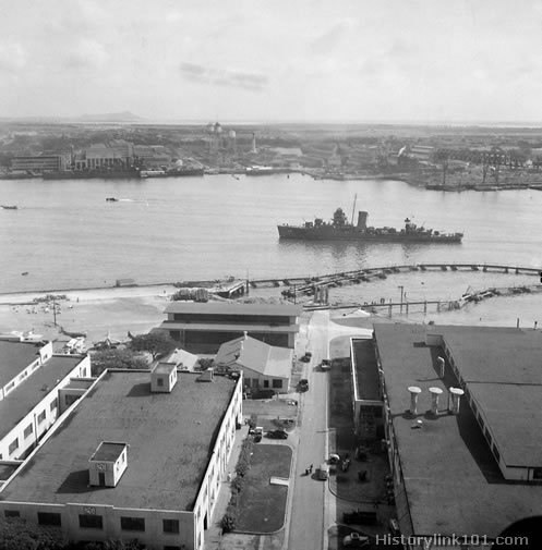 Royalty Free Picture of Attack on Pearl Harbor